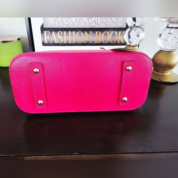 NWT. Dooney & Bourke Pink Domed Satchel with Gold Accents. - Picture 10 of 11